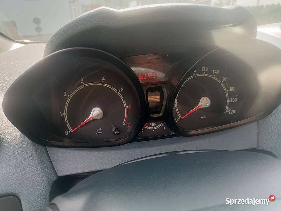 Sprzedam ford fiesta 125 Ambiente Kijowskie Nowiny