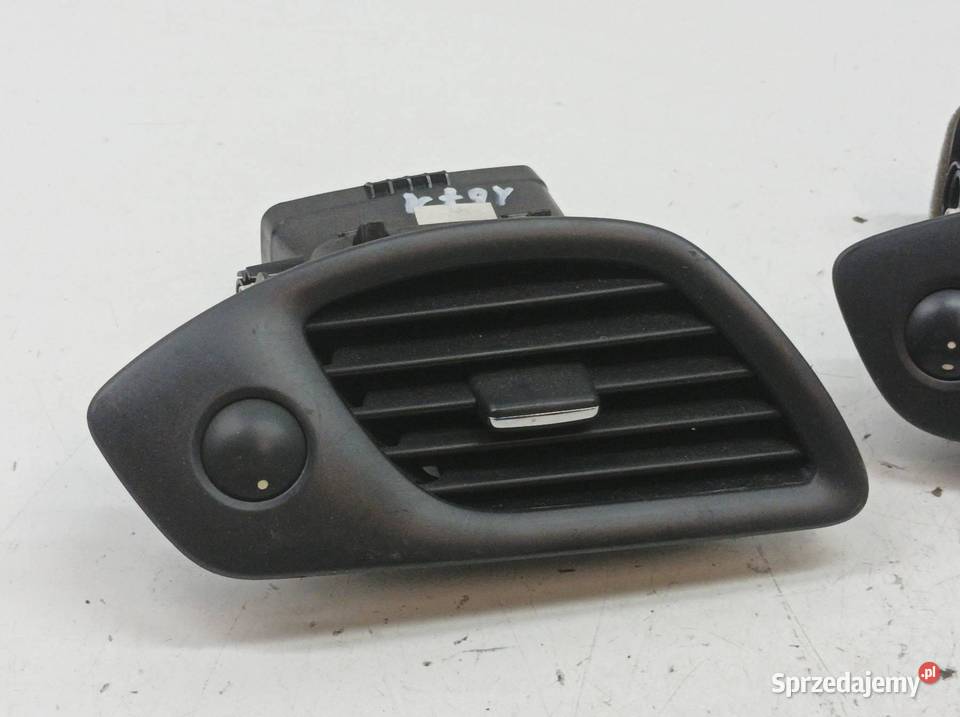 KRATKI NAWIEWU ŚRODKOWA LEWA PRAWA KOMPLET DESKI osobowe