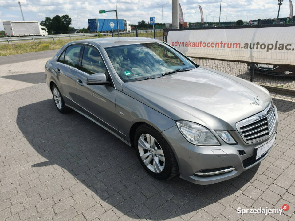 Mercedes E 220 W212 2009 Mercedes-Benz Lipówki