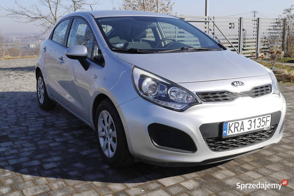 Kia Rio 2014 Polski salon 12 benzyna 121 immobilizer Słomniki sprzedam