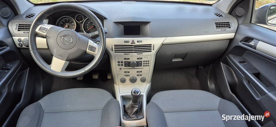 Opel Astra Kombi 16 16V benz Wojcieszów