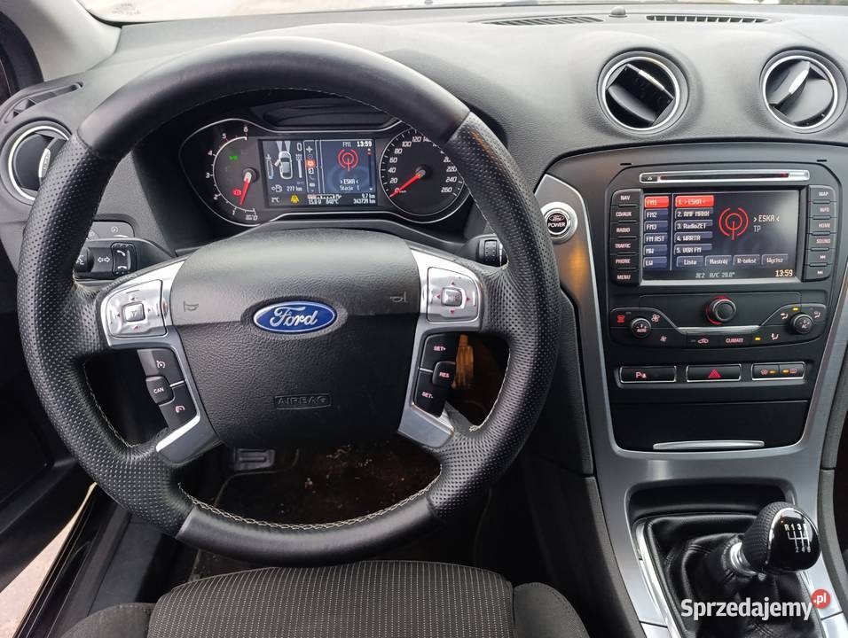 Ford Mondeo Titanium dobrze wyposażony Poznań