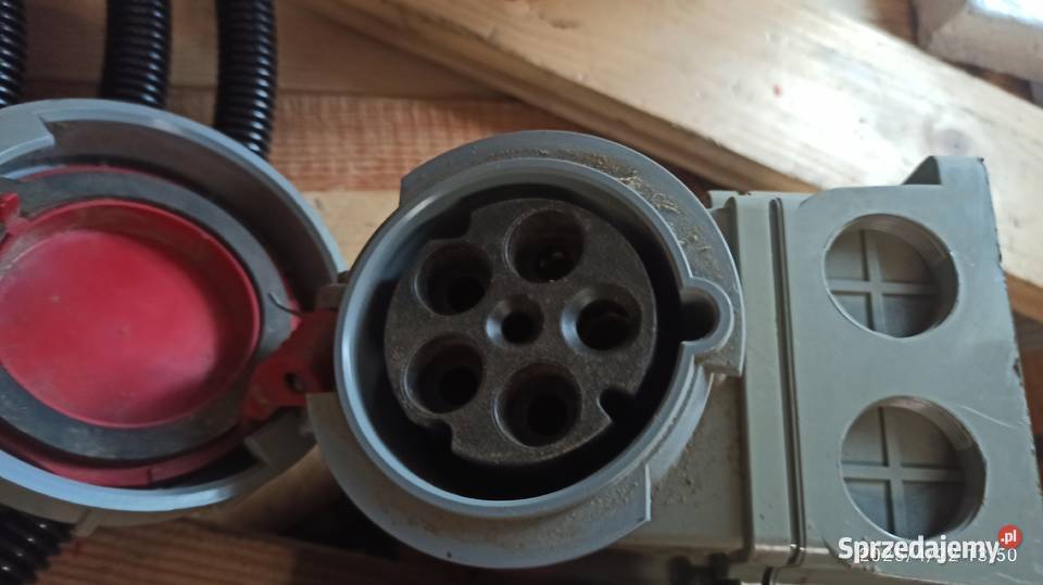 gniazdo wtykowe z wtyczka 5 bolcowe siła 400 Kłodawa