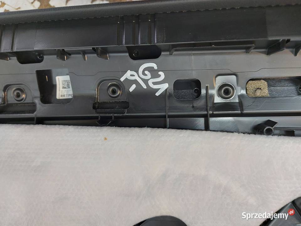 BMW G21 G20 Kombi 330e tapicerka boczek drzwi osobowe