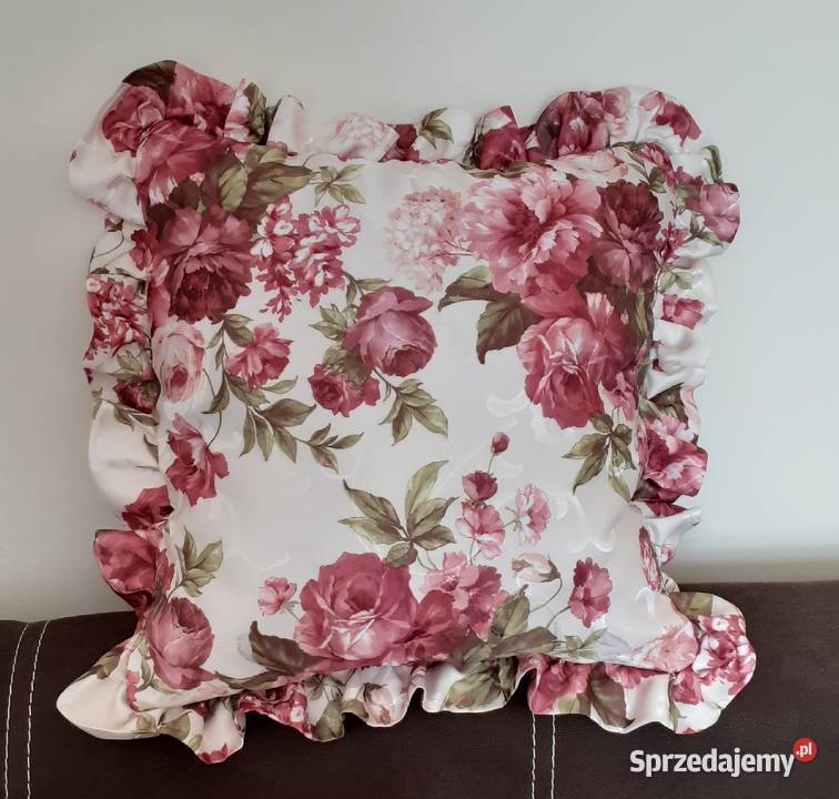Poszewka z falbanką kwiat angielski
