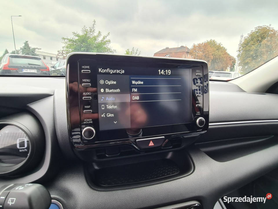 Toyota Yaris 32 Navi Kamera Full Led Wolne Ręce hybryda Wągrowiec sprzedam