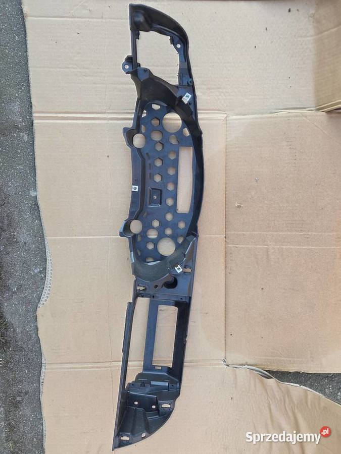 Audi A4 B8 stelaż mocowanie licznika 8T1857735 osobowe Rybno