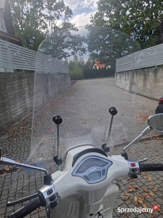 Szyba duża oryginał vespa sprint 20142024 sprzedam