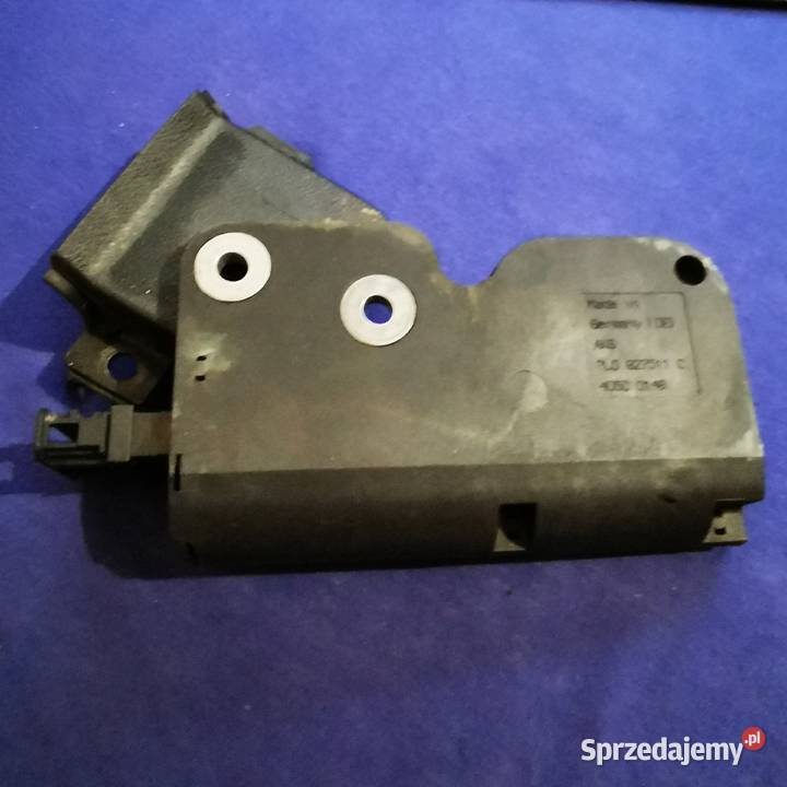 DOCIĄG KLAPY BAGAŻNIKA VOLKSWAGEN TOUAREG Pozostałe Jaworzno sprzedam