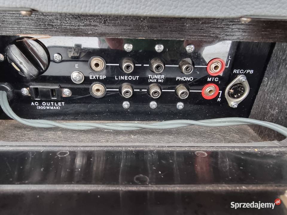 magnetofon szpulowy Sony tc 230 vintage z Chełm Śląski sprzedam