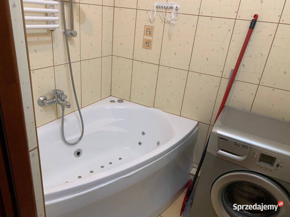 Do wynajęcia 2pokojowe w JelczuLaskowice Rok budowy 0 Wynajem Jelcz-Laskowice