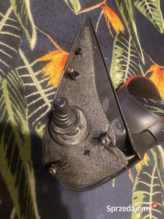 Lusterko prawe pasażera peugeot 206 KKN