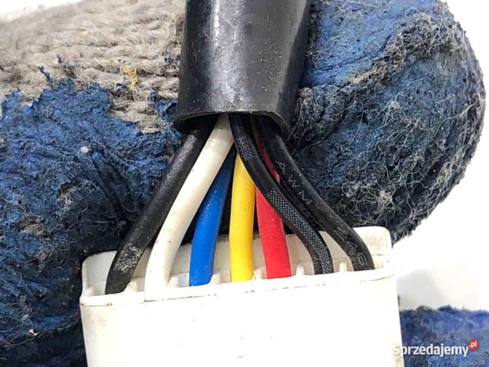 LUSTERKO LEWY ALFA GT Hatchback 0310 CZARNY osobowe podkarpackie