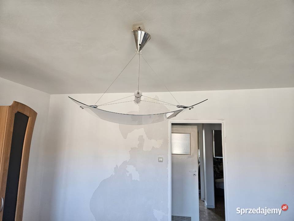 Lampa sufitowa z wiszącą taflą szkła Lampy Wrocław