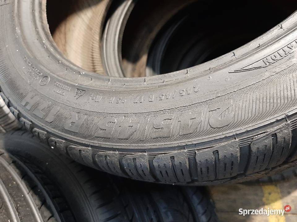 2x Opona UŻYWANA ZIMOWA 24545R17 SEMPERIT 139 Zaścianki