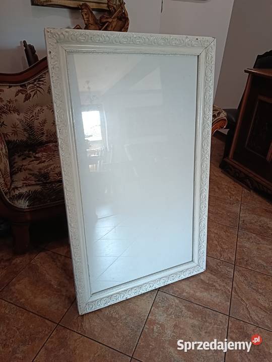 Duża biała drewniana rama do lustra stojącego Lipno