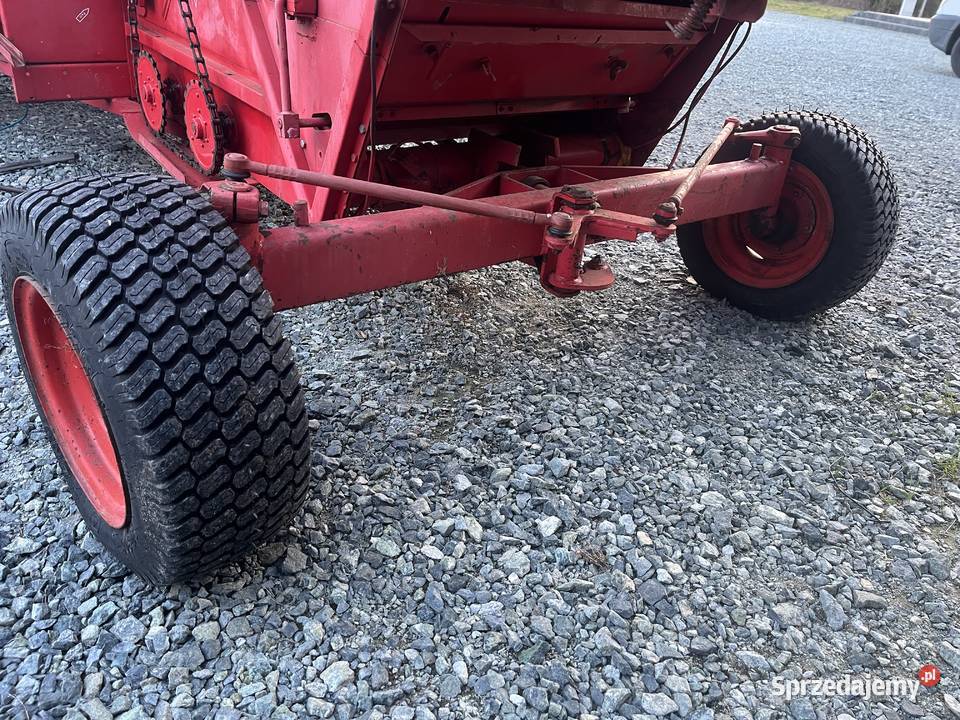 Tylna Oś kombajnu Massey Ferguson 86 87 z kołami Massey Ferguson dolnośląskie Żmigród