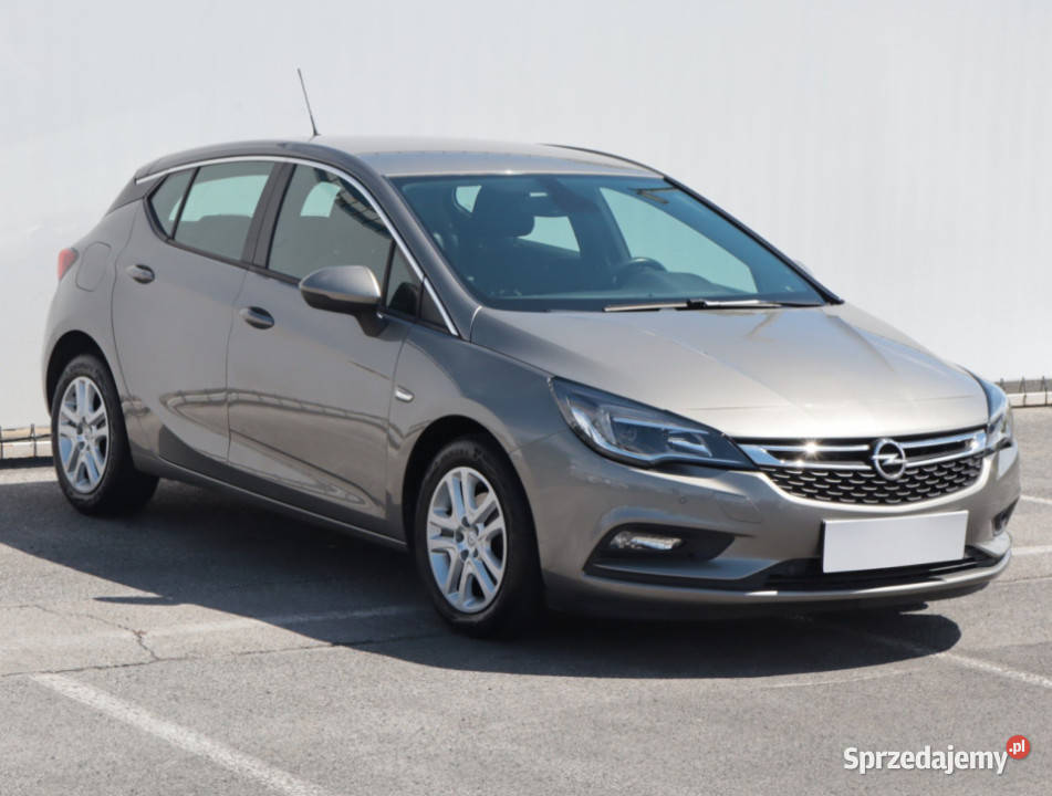 Opel Astra 14 T sprzedam