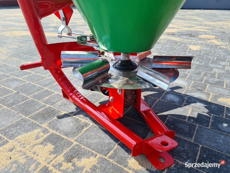 rozsiewacz LEJEK 1Talerzowy 200500L TYTAN Skalbmierz sprzedam