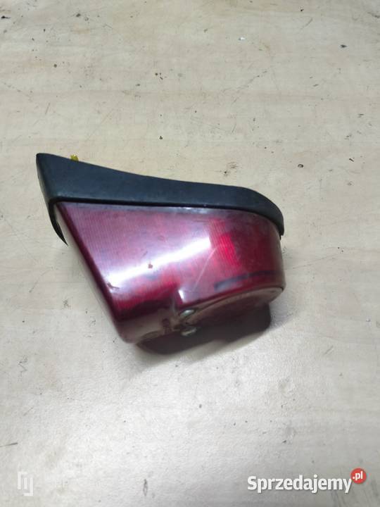 Oryginalna tylna lampa motorynka komar Łubno