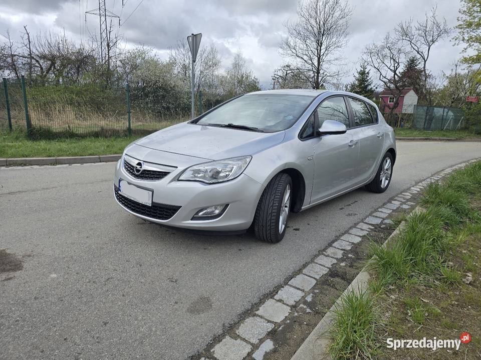 Sprzedam opel astra benzyna gaz lpg Astra dolnośląskie Wałbrzych