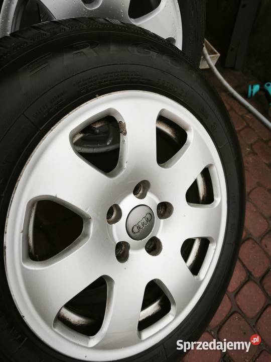 Felgi audi z oponami wielosezonowymi świętokrzyskie sprzedam