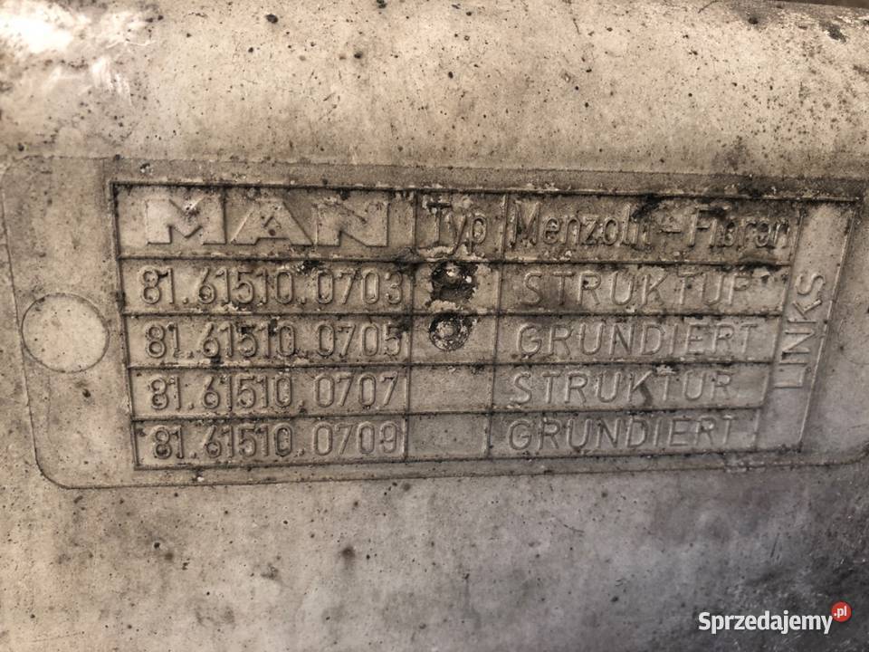 STOPIEŃ KABINY LEWY MAN TGA 81615100711 18 440