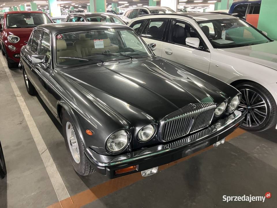 Daimler Double Six V12 nieuszkodzony Głusk