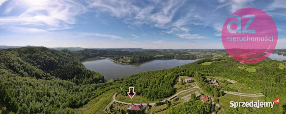 Działka inwestycyjna z widokiem na jezioro