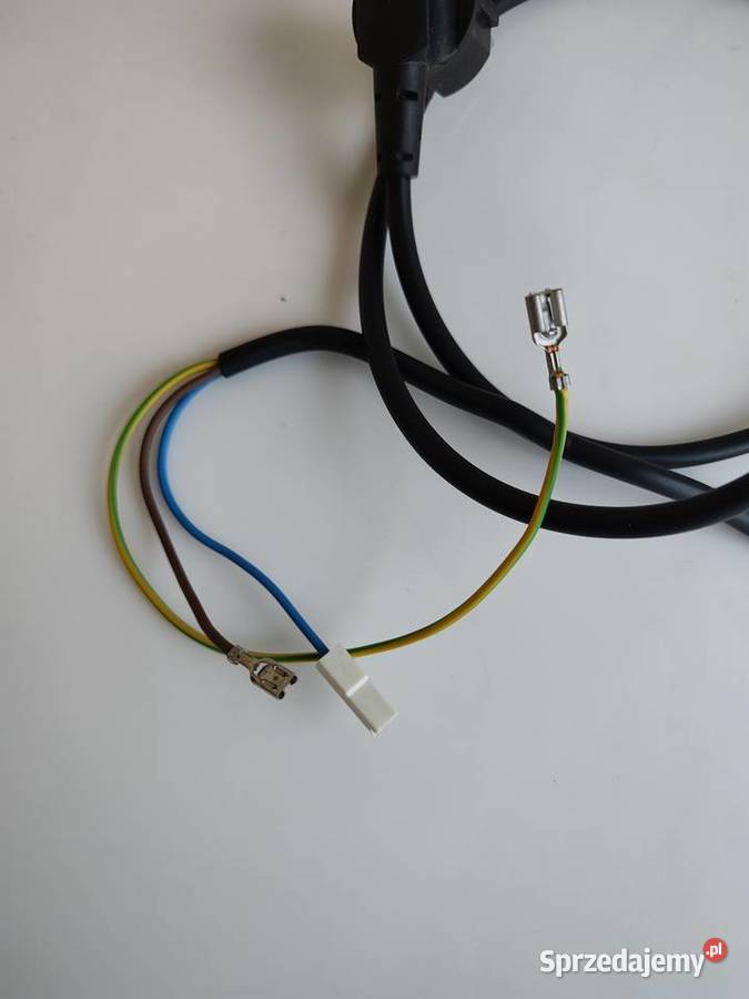 Kabel przewód zasilający 16A 250 V czarny 16 m Olecko
