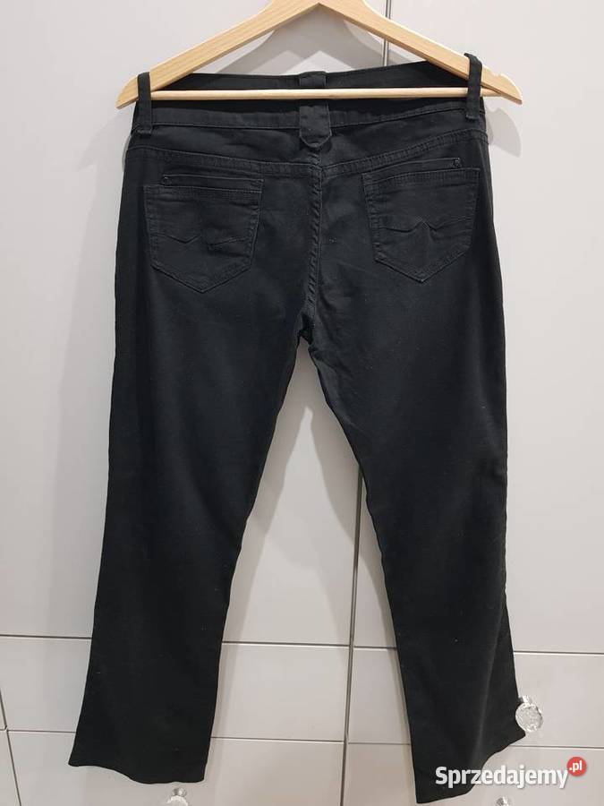 Damskie spodnie z czarnego jeansu Spodnie Dąbrowa Górnicza