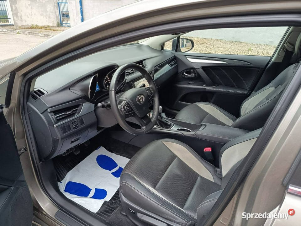 Toyota Avensis Bezwypadkowy biksenon skóra stan 1798cm3 Janów Lubelski