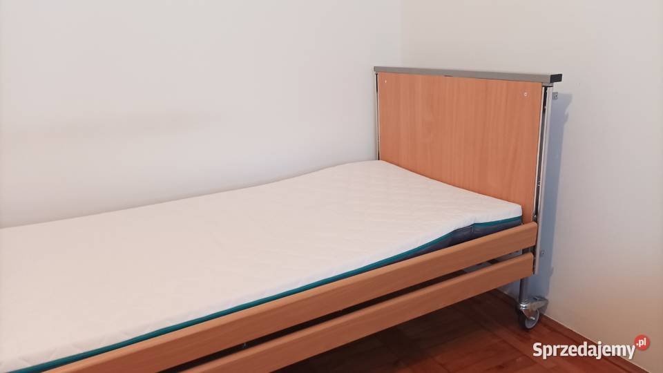 Łóżko rehabilitacyjne z materacem Umieszcz