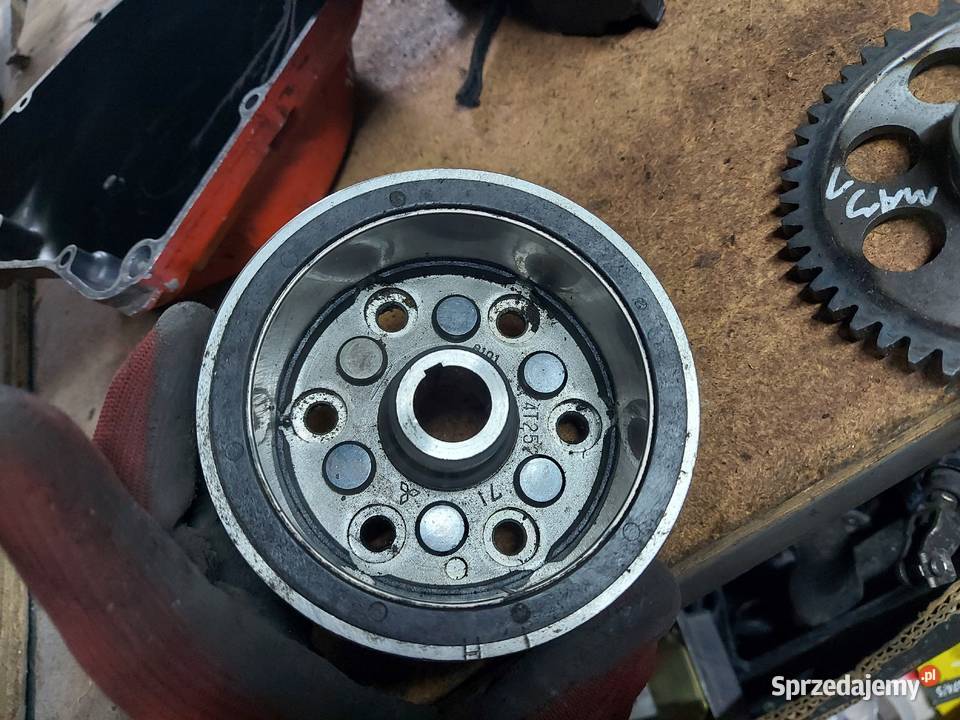 Yamaha majesty 250 koło magnesowe sprzęgiełko Silniki i osprzęt Jelenia Góra