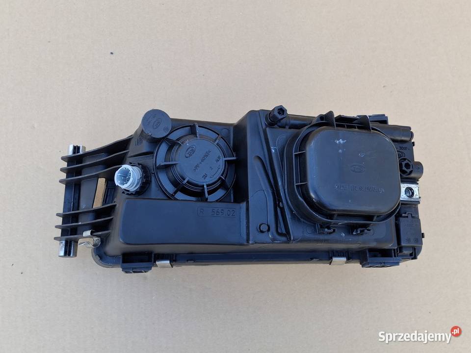 MAN TGL TGM LIONS REFLEKTOR PRAWY LAMPA PRAWA lubuskie