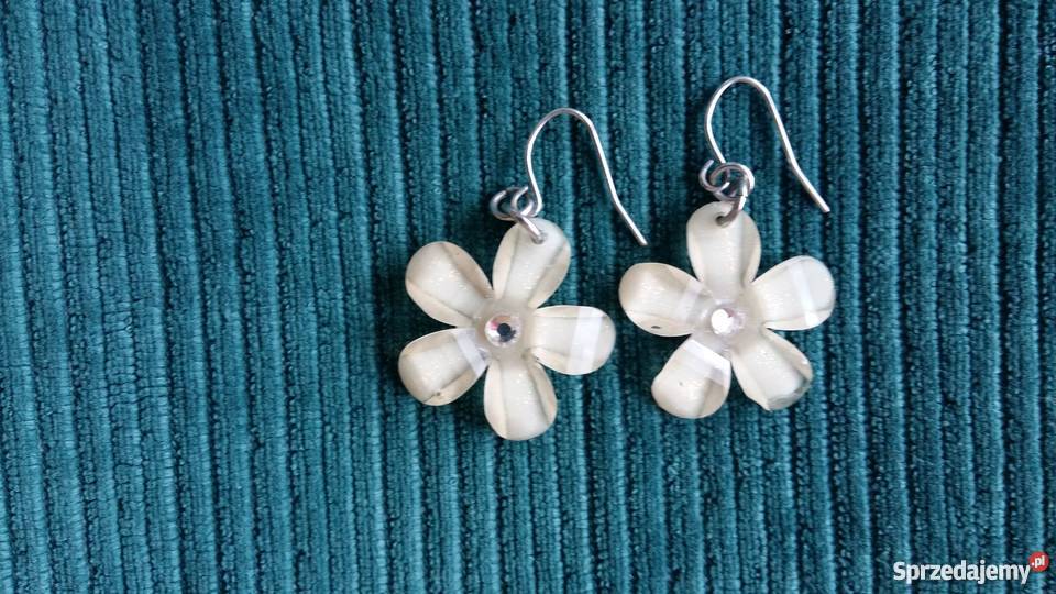 Kolczyki kwiatki mgiełkowe plastikowe Łódź