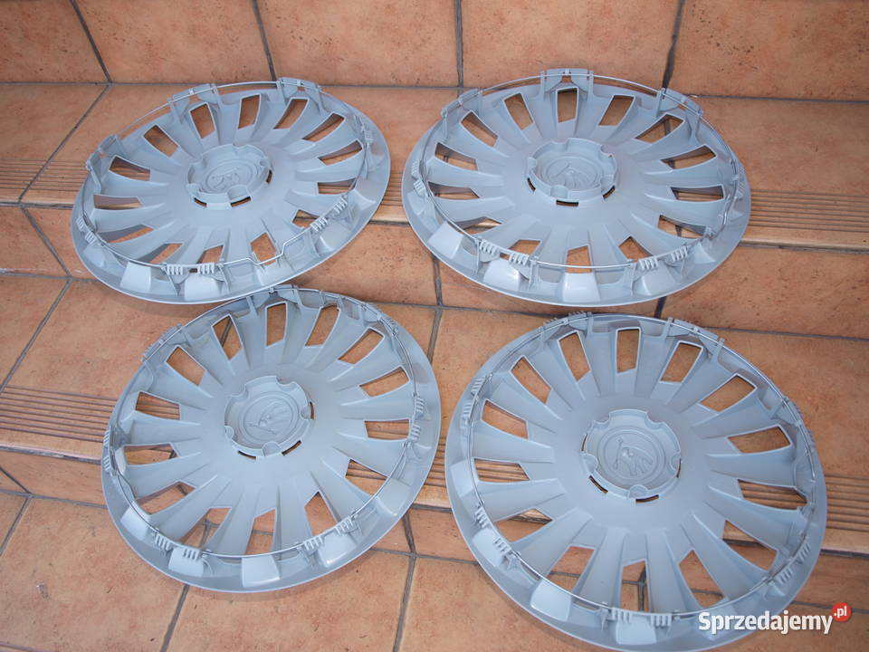 Skoda kołpaki 16 oryginalne komplet 4 sztuki wielkopolskie Kalisz