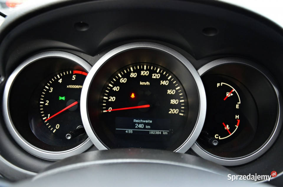 Suzuki Grand Vitara 19DDIS 129 4x4 Navi Xenon nieuszkodzony Ostrów Mazowiecka