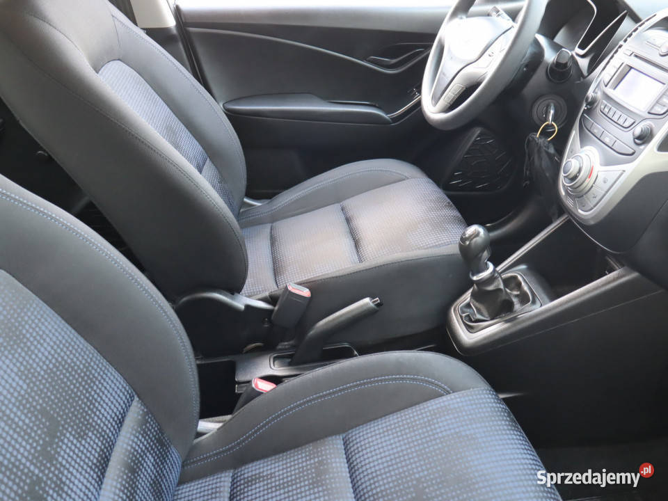 Hyundai ix20 14 CVVT centralny zamek