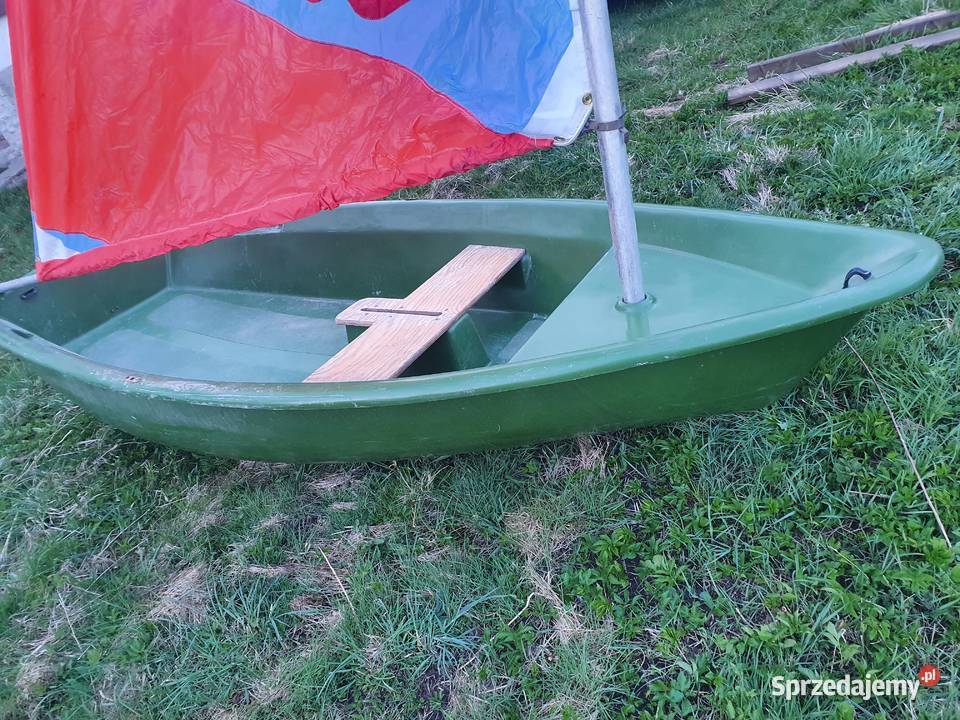 Piekna nieduża zagłówka komplet Złotoryja