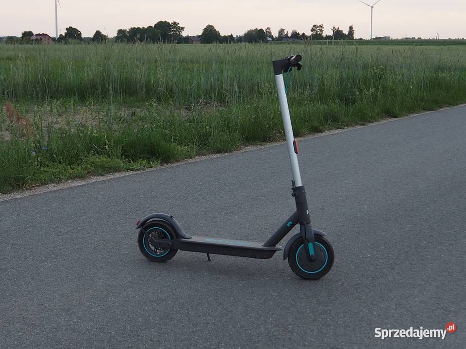 Hulajnoga elektrycna motus scooty 10 lite OPIS Gromadzice sprzedam