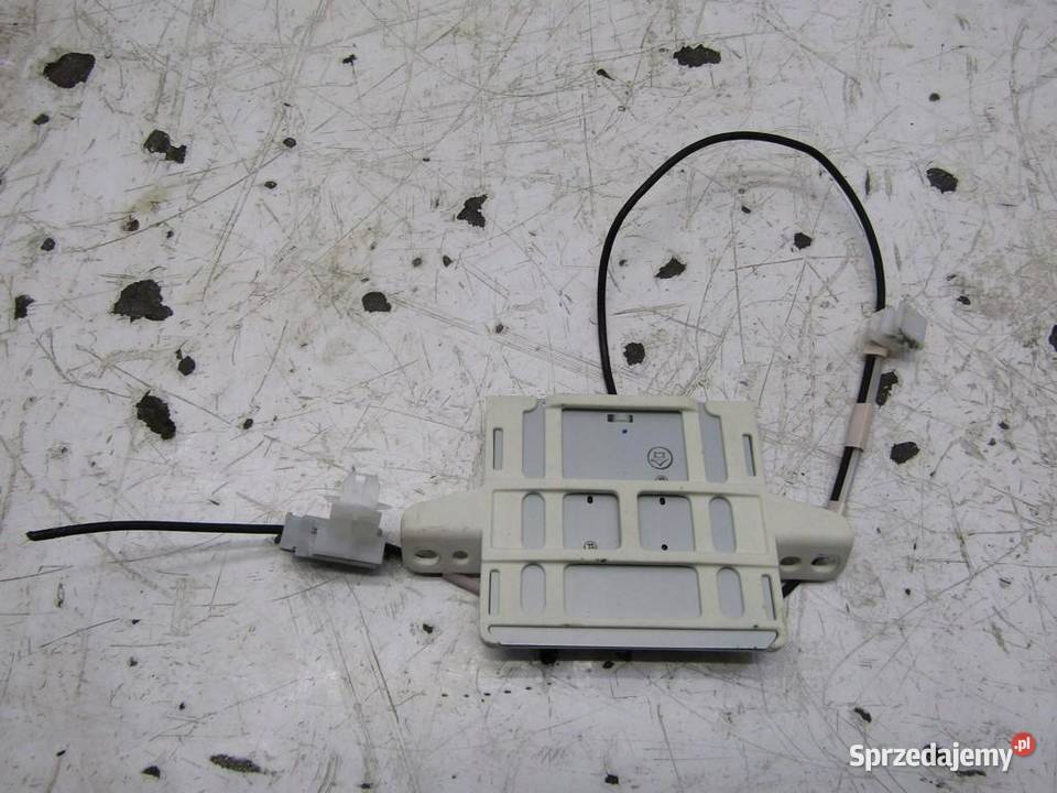 ANTENA GPS TOYOTA RAV4 IV 8686042051 osobowe