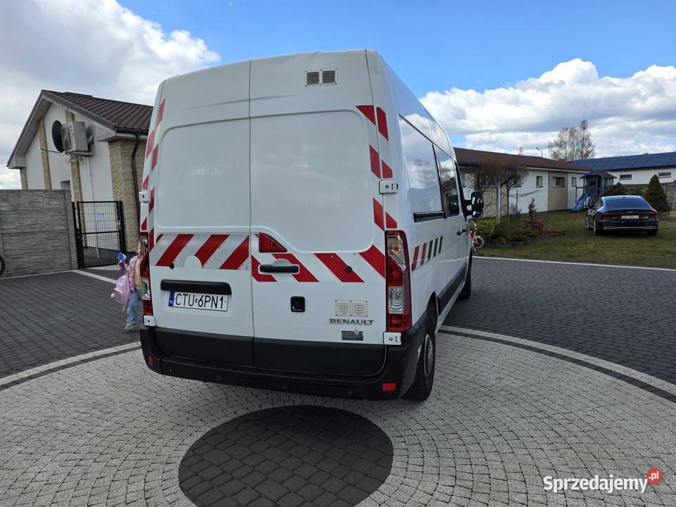 Renault Master 7 osobowy 2019 Karsin