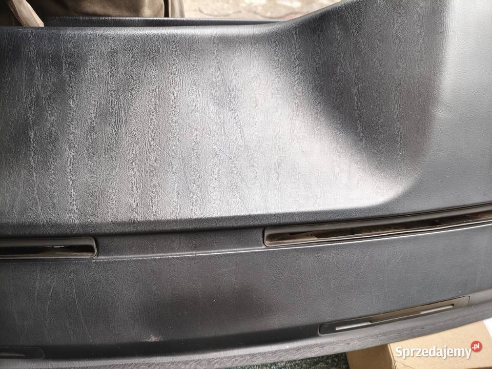 Mercedes W124 deska rozdzielcza czarna kokpit osobowe świętokrzyskie Skarżysko-Kamienna