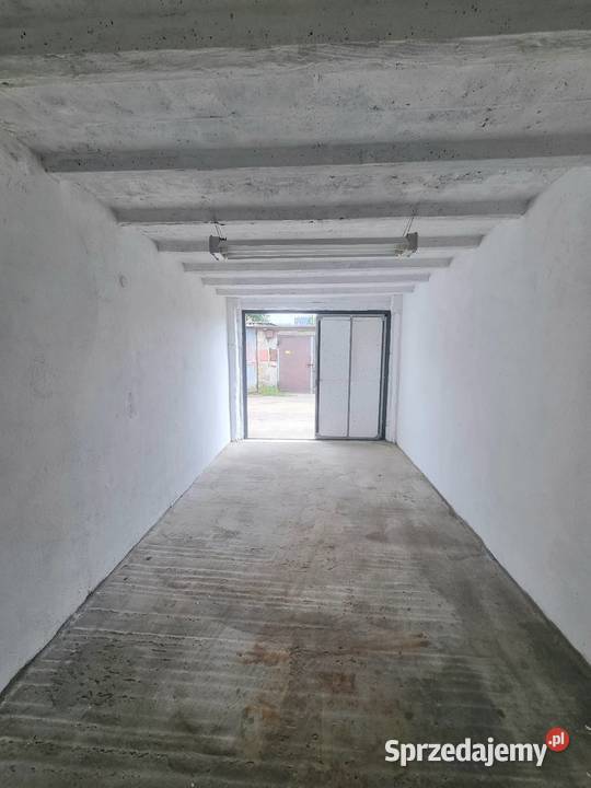 Garaż Legionowo Czarnieckiego prąd Garaże i miejsca postojowe