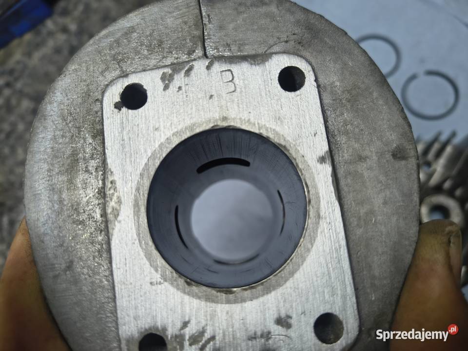 Cylinder głowica tłok komar sztywniak motorynka Rzeszów