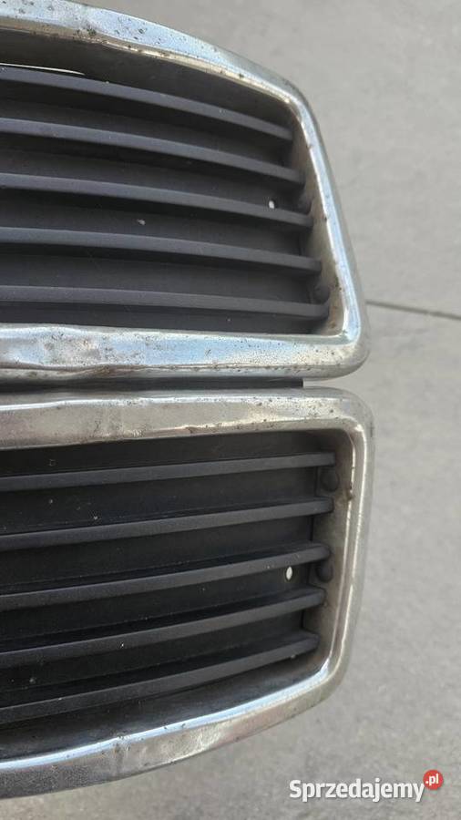 nosek nerki bmw e23 na części plastik ładny