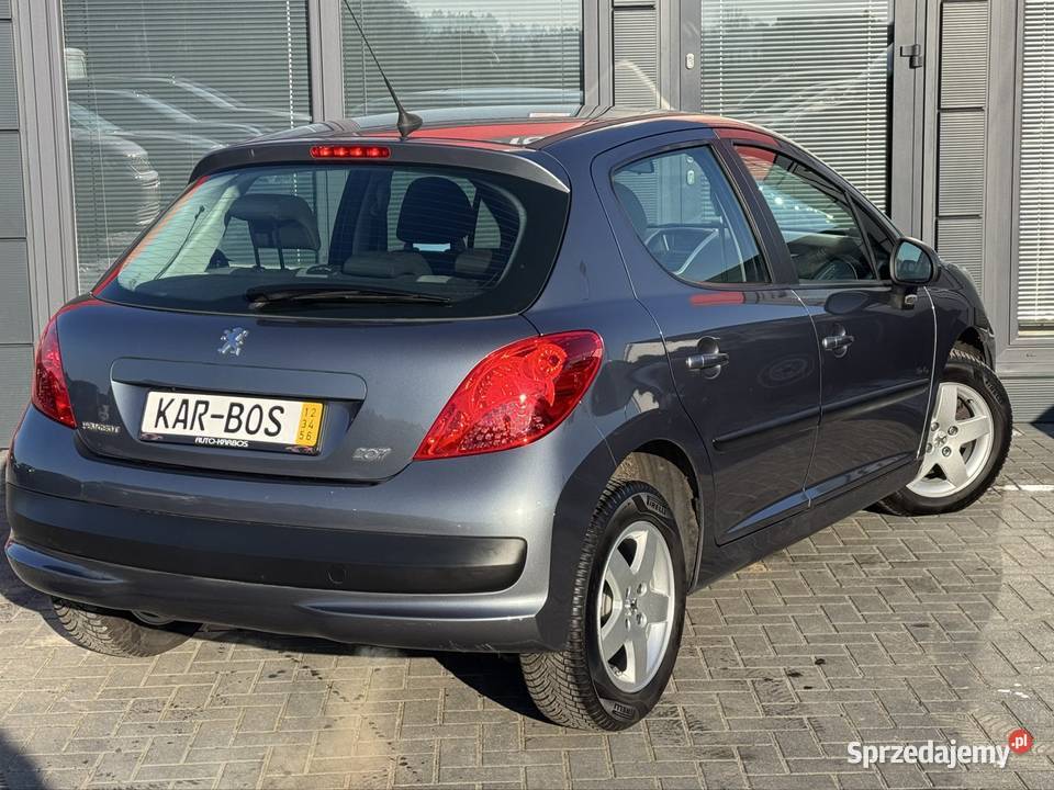 Peugeot 207 14 benzyna 75 PODGRZEWANE FOTELE aluminiowe felgi Gurówko sprzedam