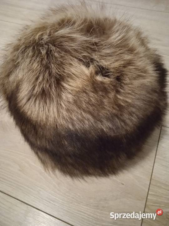 Komplet czapka i kołnierz z naturalnego futra Kraków