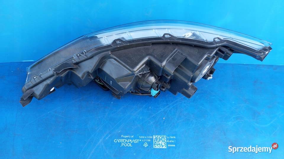LAMPA REFLEKTOR PRAWY PRZÓD EU NISSAN QASHQAI II sprzedam
